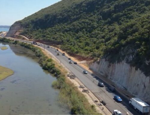 Αθήνα, 17 Ιουλίου 2025 – Αυτοψία του Υπουργού Υποδομών και Μεταφορών Χρίστου Δήμα στο έργο κατασκευής και αναβάθμισης της οδικής σύνδεσης Βόνιτσας – Λευκάδας